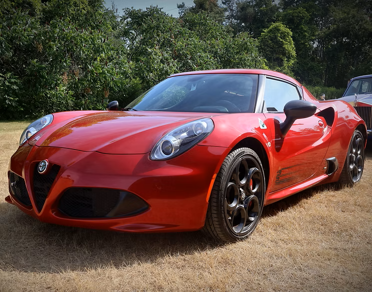 2016 Alfa Romeo 4C  $72,000 CAD (+ Applicable Taxes & Licensing Fees)